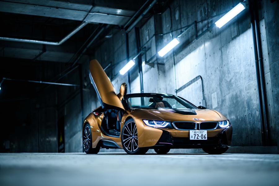  BMW i8 Roadster (I15) 2018 года  (JP) (фото 1 из 16)
